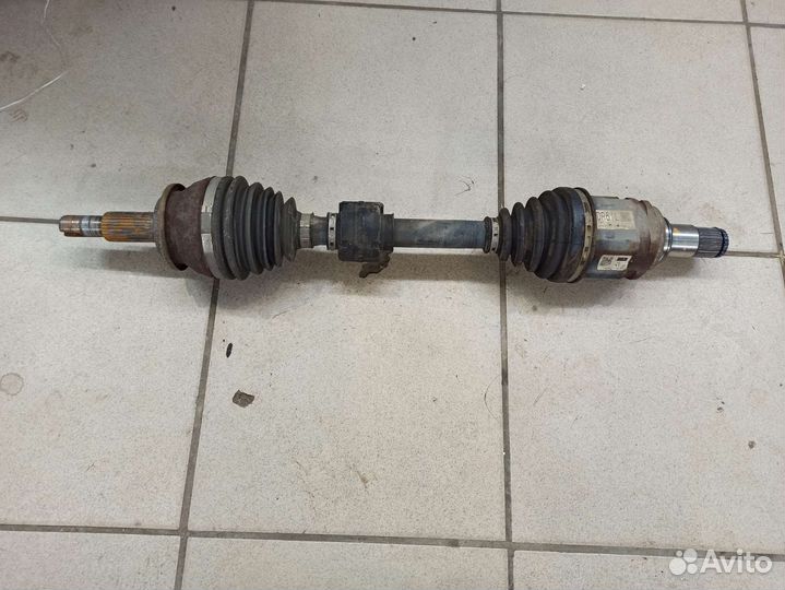 Привод передний левый Toyota rav4 xa40 2AR-FE