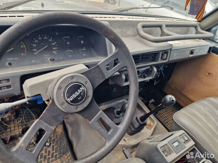 В разборе Nissan Patrol K160 / K260 2.8 TD МКПП