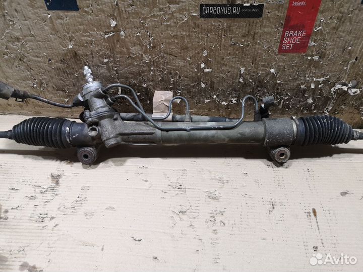 Рулевая рейка Toyota Isis ANM15G