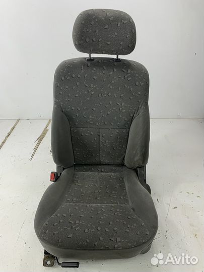 Kia Spectra Сиденье водительское с подогревом