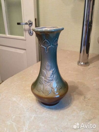 Ваза. высота 22см