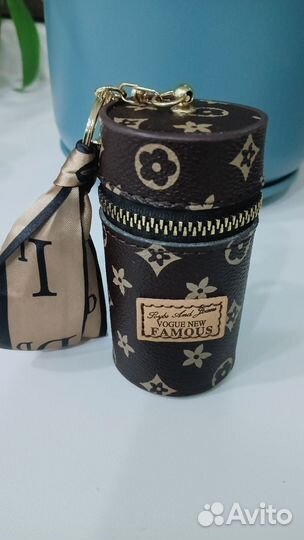 Ключница Louis vuitton