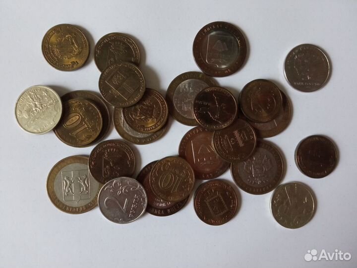 Юбилейные монеты России