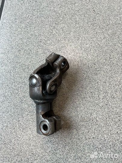 Верхний рулевой карданчик Toyota Carina AT-212