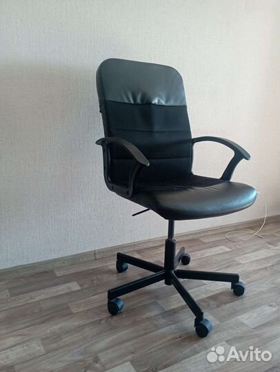 Кресло компьютерное / офисное