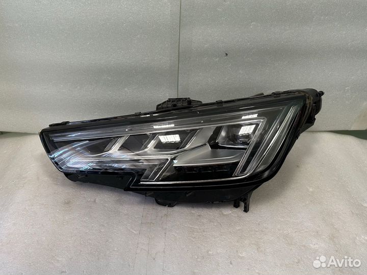 Фара левая Matrix Audi A4 B9