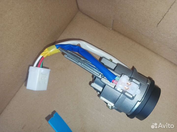 Замок зажигания Kia Rio