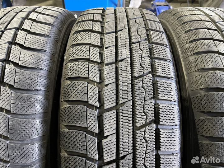 Toyo Winter Tranpath TX 225/60 R17