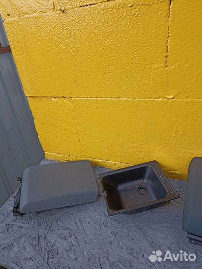 Бмв е39 подлокотник