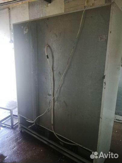 Шкаф морозильный Ариада R1400 L