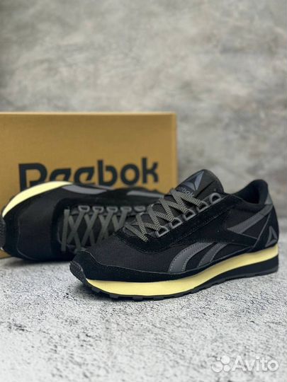 Кроссовки reebok classic