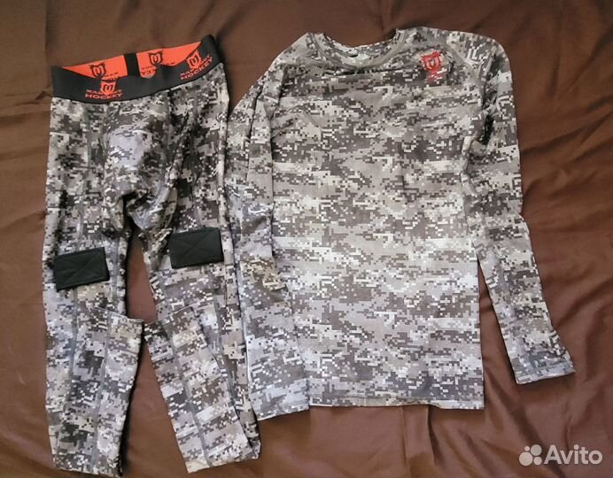 Хоккейное термобелье с ракушкой и гетрами