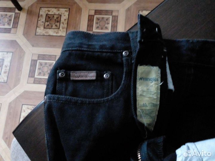 Джинсы Вранглер