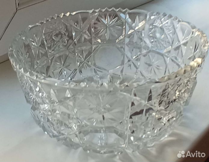 Хрустальная ваза