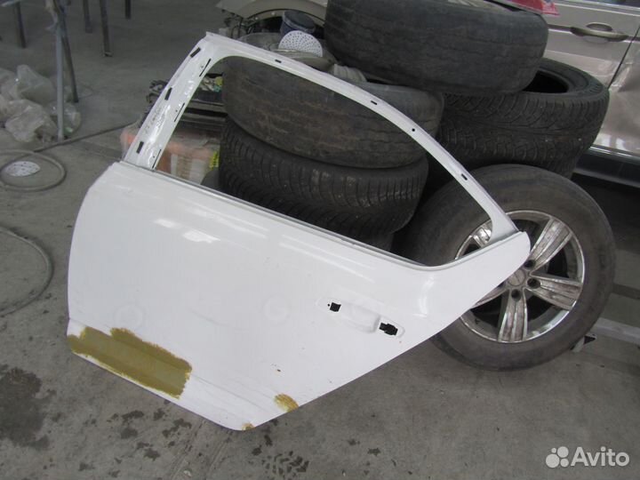 Дверь задняя левая skoda octavia a7