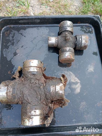 Крестовины карданного вала к700