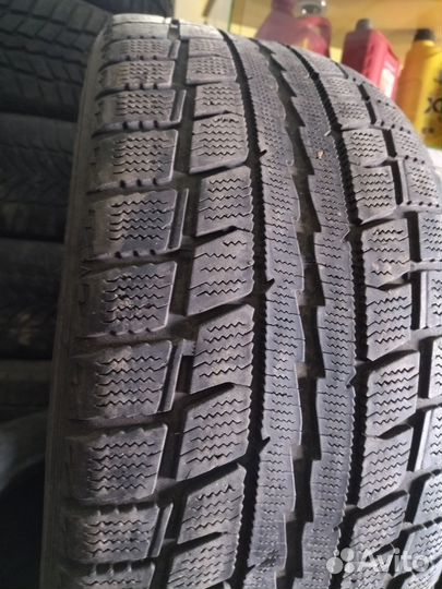 Dunlop Graspic DS2 225/50 R17