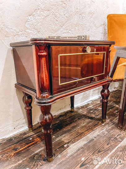 Тумба прикроватная Режанс Румыния