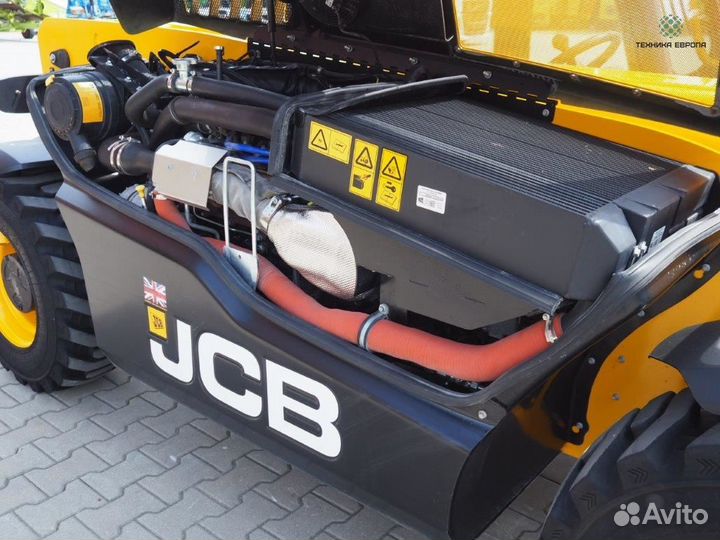 Телескопический погрузчик JCB 525-60 Hi Viz, 2022
