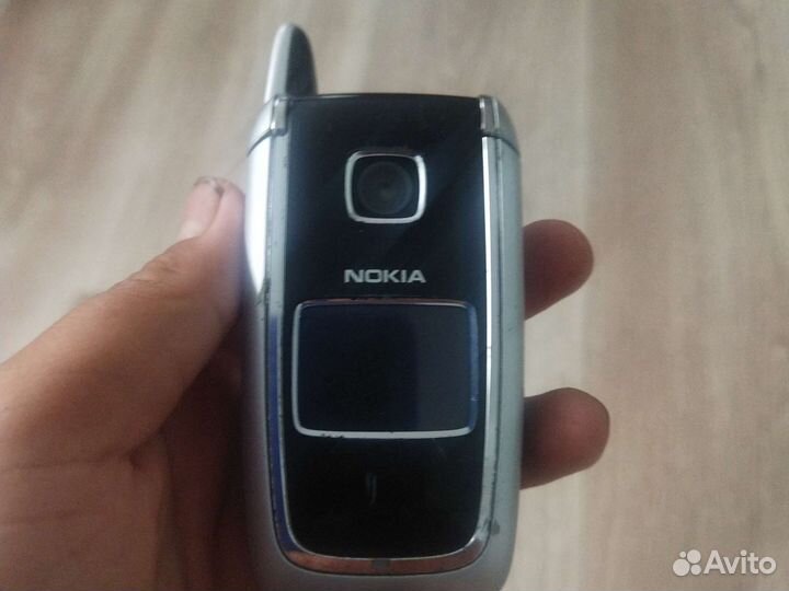 Телефон раскладушка Nokia