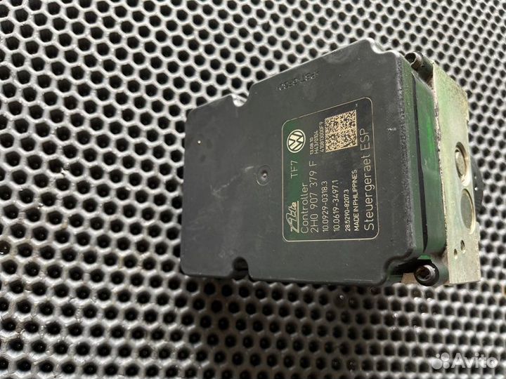 Блок ABS Volkswagen Amarok