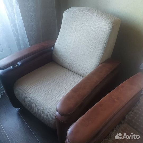 Диван и 2 кресла