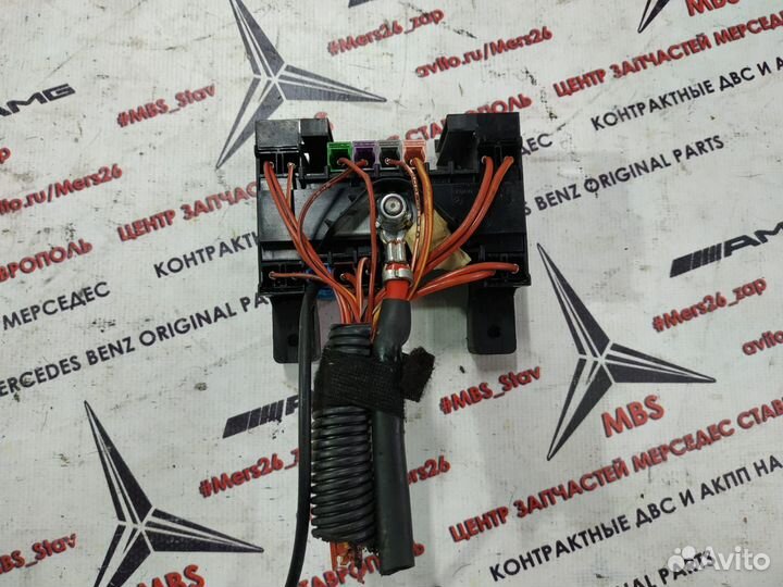 Блок управления предохранителей W211 Mercedes