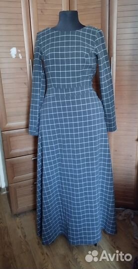 Платье макси 42