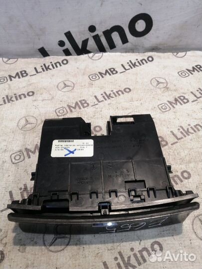 Пепельница Mercedes Ml W164