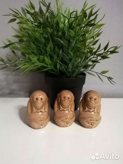 Фарфоровые статуэтки 