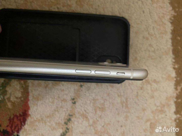 iPhone 11 RU/A