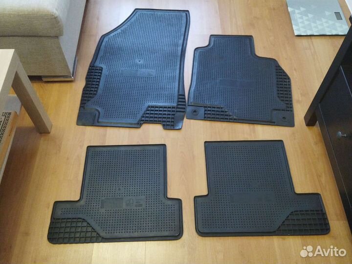 Автомобильные коврики renault fluence б/у