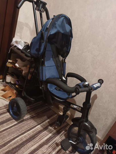 Трехколесный велосипед