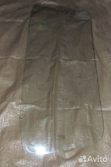 Стекло от советского автомобиля