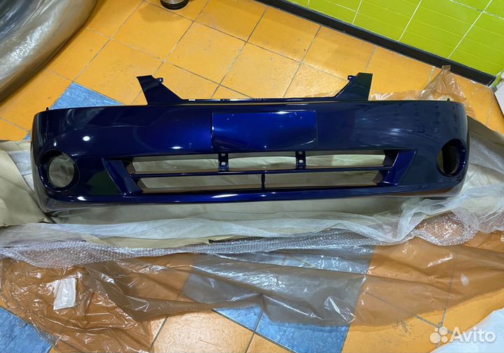 Бампер Kia spectra цвет темно синий