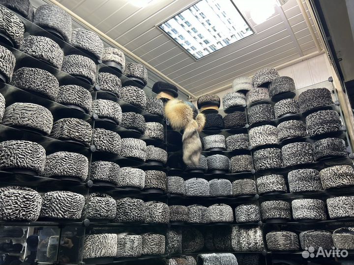 Каракулевые шапки