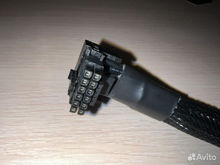 Угловой кабель питания 12vhpwr