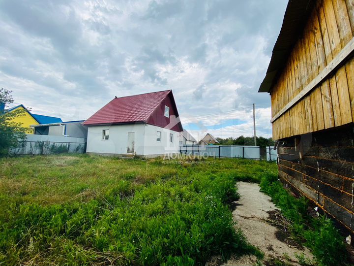 Дом 65 м² на участке 14 сот.