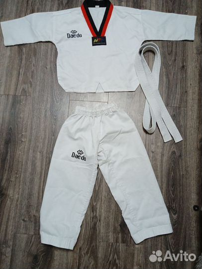 Кимоно для тхэквондо 110