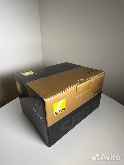 Вспышка Speedlight SB-910