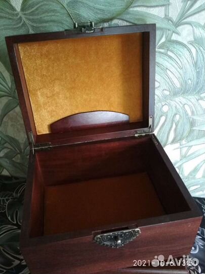 Шкатулка ручной работы деревянная