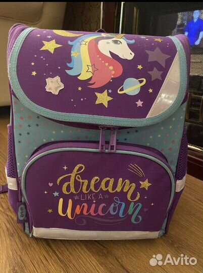 Школьный рюкзак