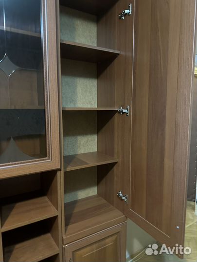 Стенка в гостиную