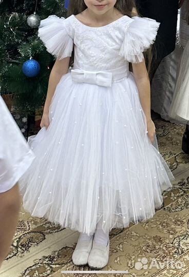 Праздничное платье 104/110