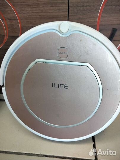 Робот пылесос ilife