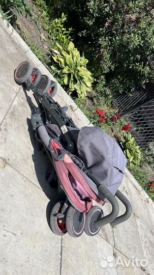 Коляска трость