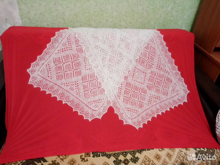 Шарфик-оренбургский пуховый платок