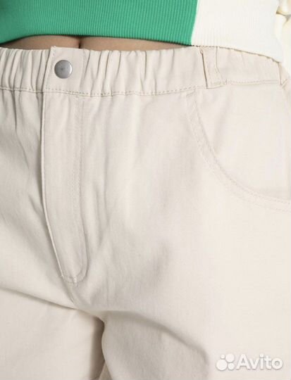 Новые шорты размер 42