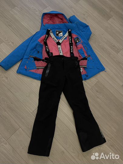 Горнолыжный костюм женский
