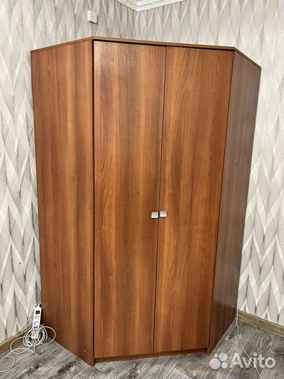 Угловой шкаф бу